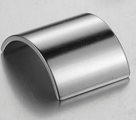 calidad Magnetos de arco de neodimio N40-N50 para motores de corriente continua Magnetos permanentes de tierras raras fábrica